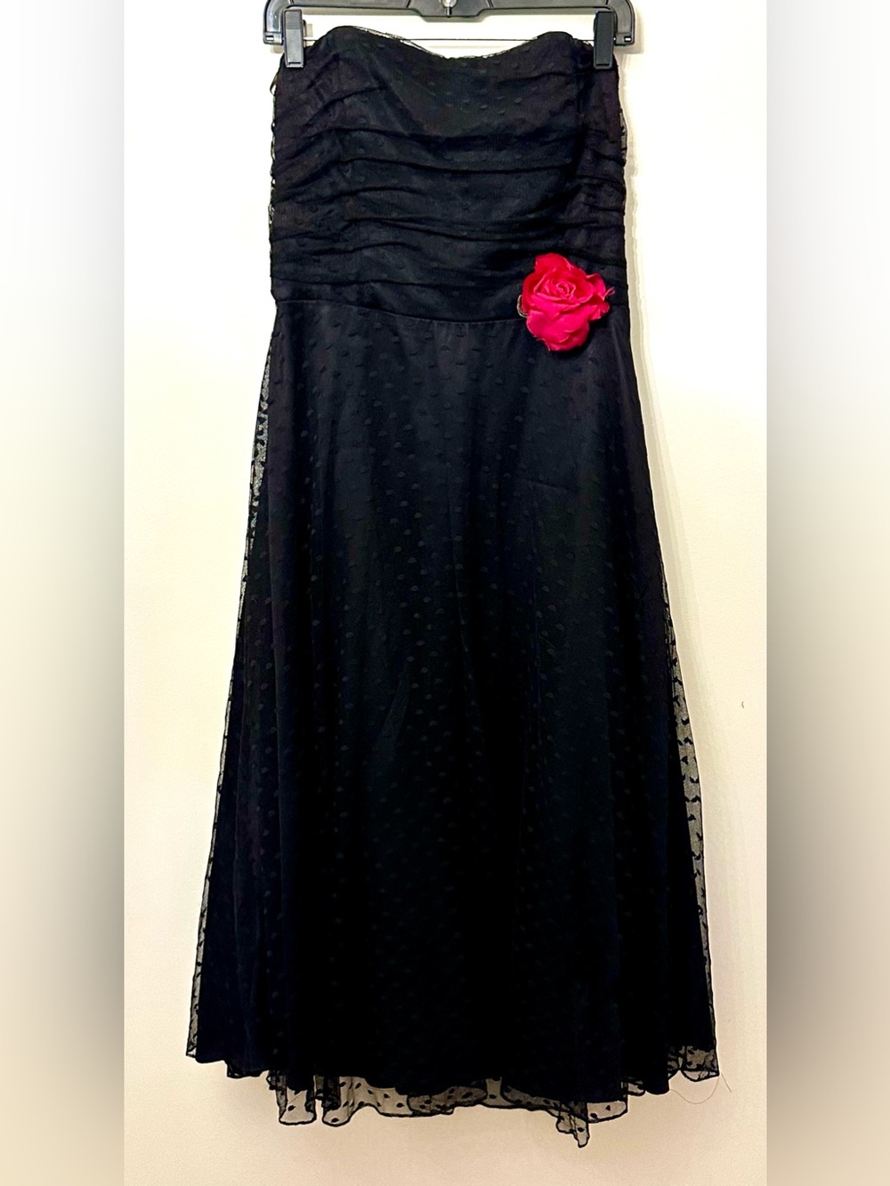 Scott McClintock Black A-Line/Flared skirt dress with Rose Detail (removable!)